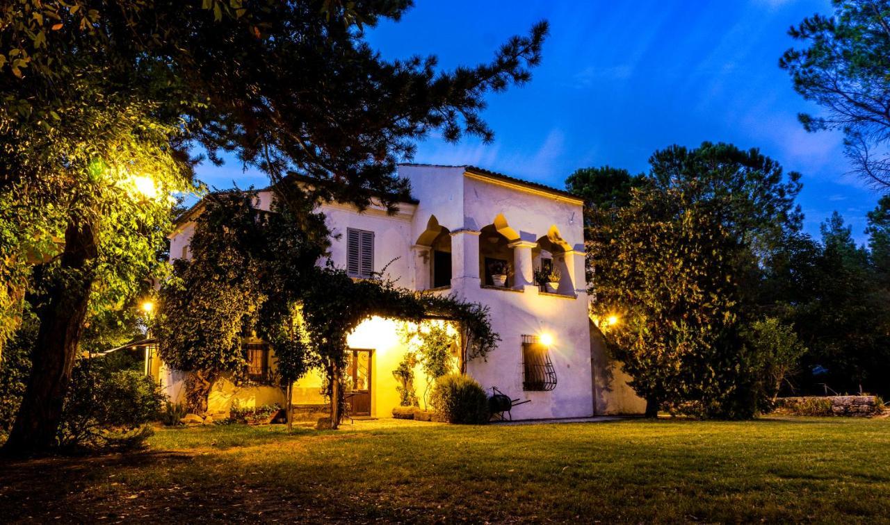 Agriturismo "Borgo Madonna Degli Angeli" - Charming Cottages In The Gardens ! Tocco da Casauria Luaran gambar