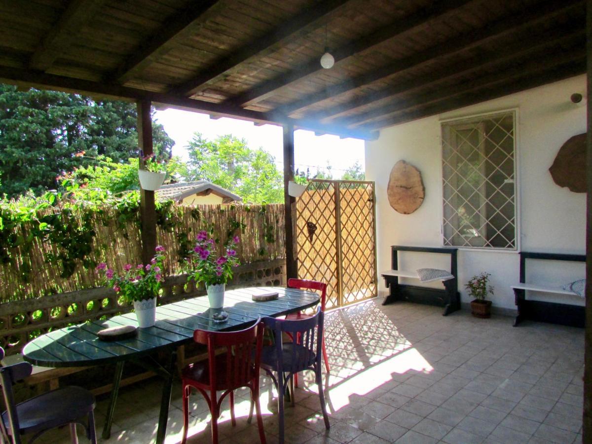 Agriturismo "Borgo Madonna Degli Angeli" - Charming Cottages In The Gardens ! Tocco da Casauria Luaran gambar